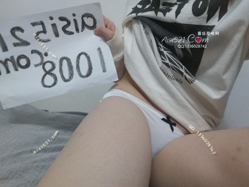 一条骚内 味道太大熏的满屋子都是原味内裤|裤类三角内内