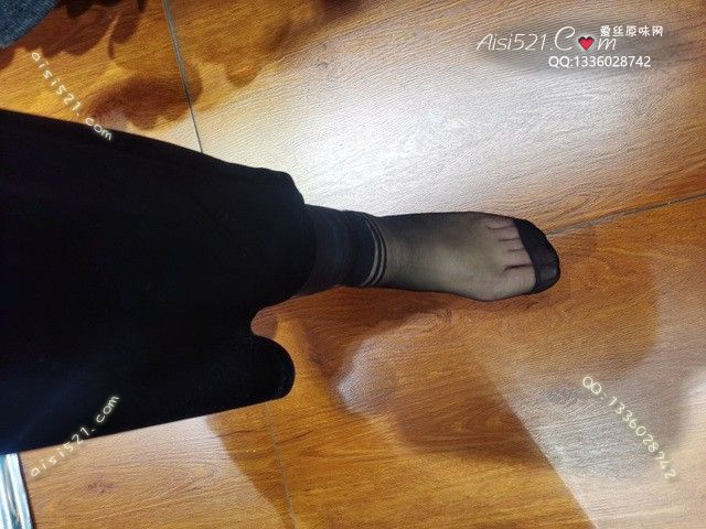 原味丝袜|袜类,臭短丝袜,爱丽丝(此活动可指定MM,但袜类随机)——2023年02月份顾客预订爱丽丝导购40黑丝