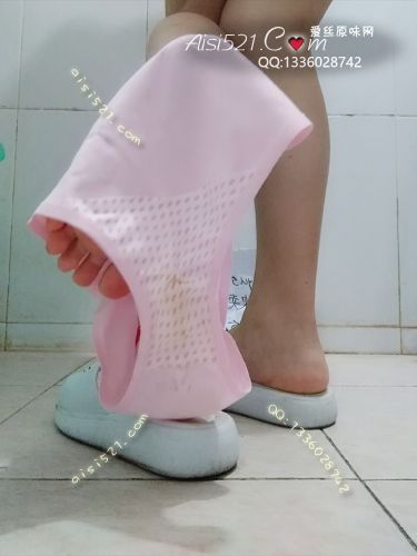 下班回家洗澡了,淡淡的痕迹,这就是一天的日常呵护..嘻嘻原味内裤|裤类三角内内
