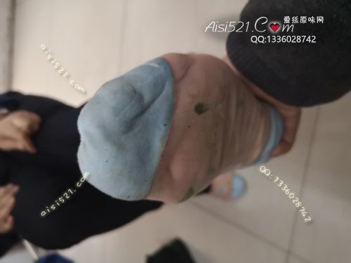 原味丝袜|袜类,臭短丝袜,爱丽丝(此活动可指定MM,但袜类随机)——2018年11月中下旬顾客【双11买2赠1活动火爆订购】(导购13美女-卡通丝肉丝),此活动免费拍摄打包图