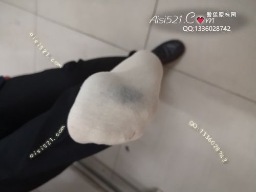 原味丝袜|袜类,臭棉袜,致命臭(此活动MM随机,不能指定)——2018年11月中下旬顾客【双11买2赠1活动火爆订购】(导购16妹妹-汗臭棉袜)现收足底实拍