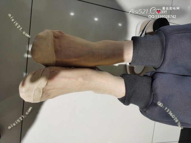 原味丝袜|袜类,臭短丝袜,爱丽丝(此活动可指定MM,但袜类随机)——2023年10月份顾客预订熟女导购02肉丝