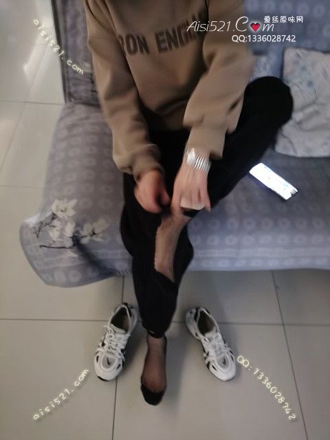 原味丝袜|袜类,臭短丝袜,爱丽丝(此活动可指定MM,但袜类随机)——2023年11月份顾客预订导购03棉底黑丝