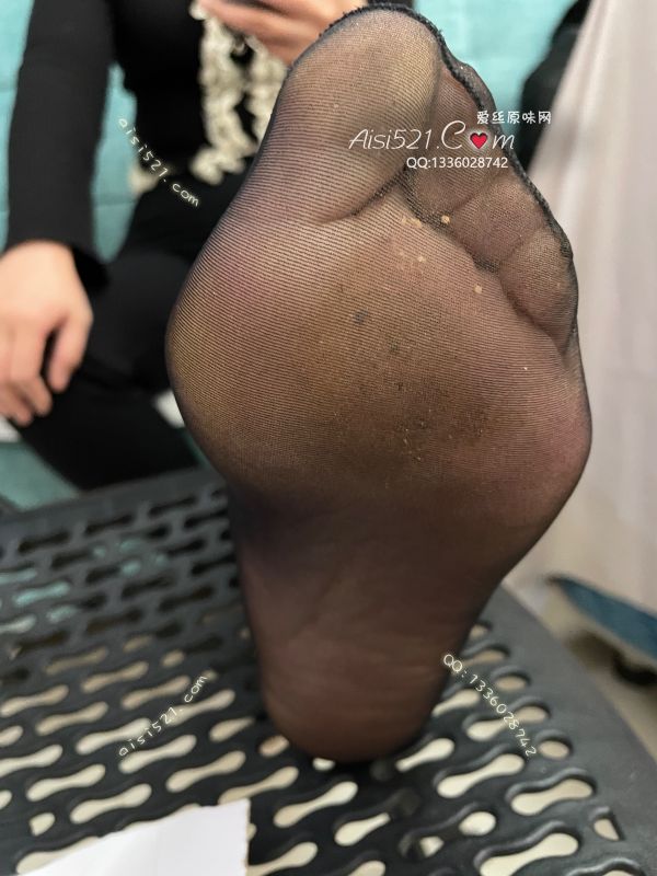 职场魅力(此活动2双起订,免费拍图)——2024年12月份顾客预订服装店女老板黑足尖短丝原味丝袜|袜类臭短丝袜