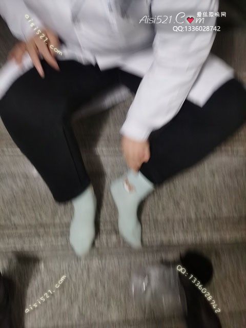 原味丝袜|袜类,臭棉袜,致命臭(此活动MM随机,不能指定)——2024年12月份顾客预订珠宝02恶臭级别汗透棉袜