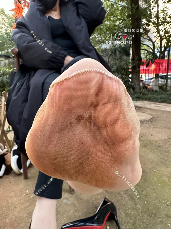 职场魅力(此活动2双起订，免费拍图)服装店的女老板，脚丫味道浓重爱出汗，风韵犹存原味丝袜|袜类臭短丝袜