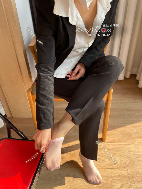 职场魅力(此活动2双起订,免费拍图)——2024年12月份顾客预订合约部01浅粉色短丝袜原味丝袜|袜类臭短丝袜