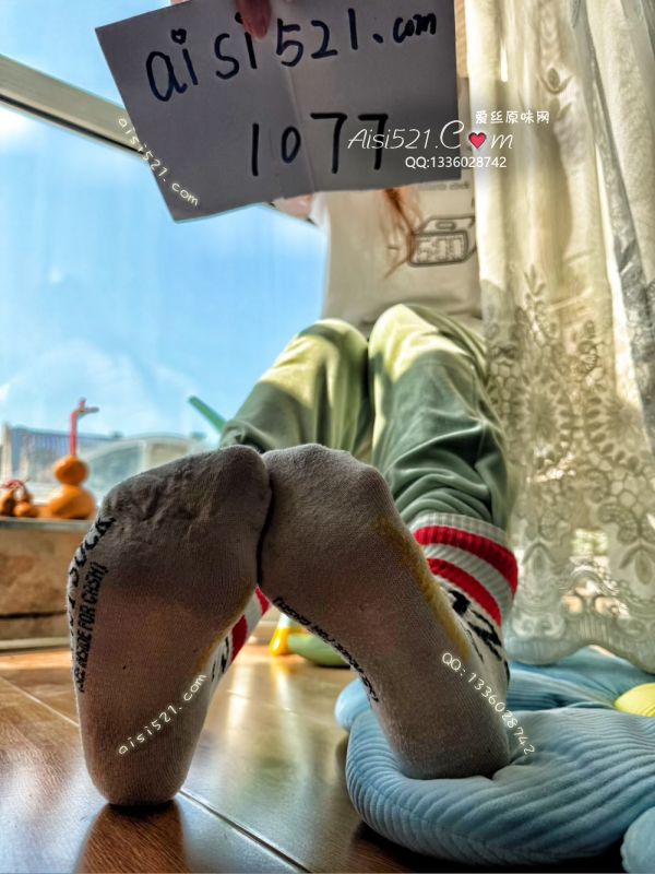 原味丝袜|袜类,臭棉袜,S级极致臭%～闻一下能熏晕的程度…敢不敢尝试一下哈哈