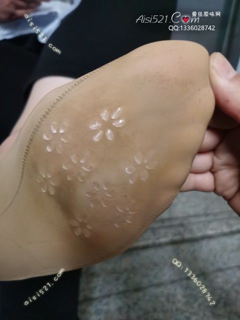 原味丝袜|袜类,臭船袜,致命臭(此活动MM随机,不能指定)——2025年05月份顾客预订珠宝02船袜