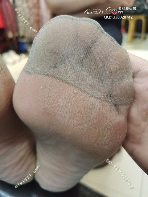 原味丝袜|袜类,臭短丝袜,爱丽丝(此活动可指定MM,但袜类随机)——2025年06月份顾客预订导购06灰丝短丝