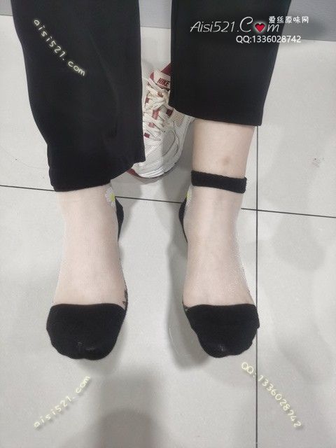 原味丝袜|袜类,臭短丝袜,爱丽丝(此活动可指定MM，但袜类随机)——2025年09月份顾客预订奢13卡通丝