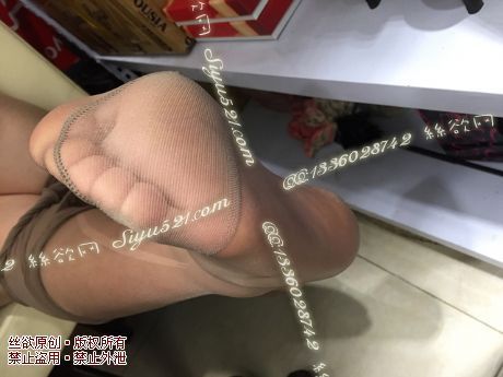原味丝袜|袜类,臭连裤袜,爱丽丝(本土的BYD)——2016年7月初旬顾客订购化妆39妹妹工作丝袜(化妆39妹妹-咖啡丝),此活动免费拍摄打包图