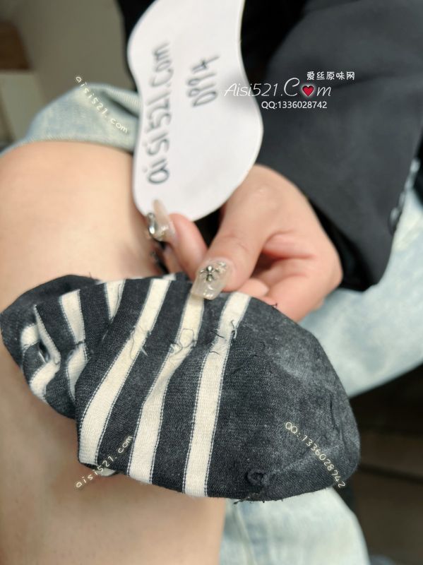 黑白条纹厚棉袜超级吸汗,精华全在袜子里面,原味丝袜|袜类臭棉袜