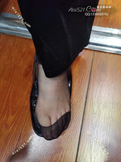 原味丝袜|袜类,臭短丝袜,致命臭(此活动MM随机,不能指定)——2025年11月份顾客预订导购40黑丝