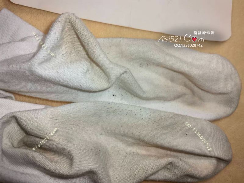 爬山超重口袜子！相当的臭！(不知道为啥穿着拍不出来..）原味丝袜|袜类臭棉袜