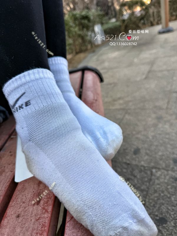 耐克“酸臭”穿来穿去穿了一个多月反复洗反复穿，球球起到飞起！原味丝袜|袜类臭棉袜