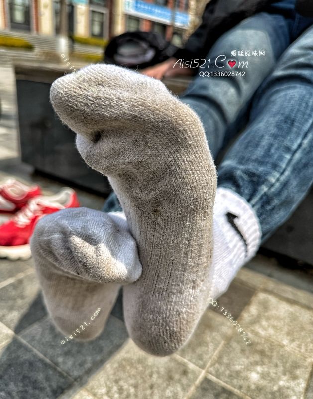 ‘’致命臭【耐克厚白棉袜】这味道绝对致命！这么厚都被汗水浸透！无敌了简直原味丝袜|袜类臭棉袜