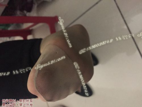 原味丝袜|袜类,臭短丝袜,致命臭(此活动MM随机,不能指定)——2017年1月中旬顾客订购致命臭活动MM(肉丝)现收足底实拍,不可选择MM,免费附带无水印高清收购足底实拍图。