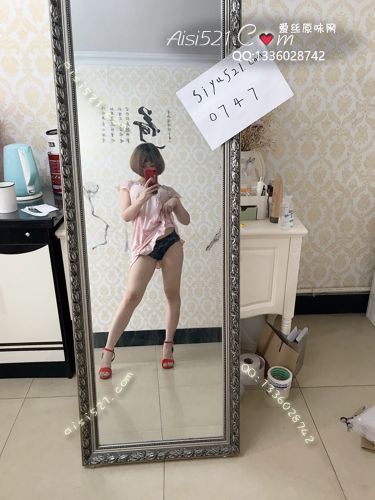 穿两年没洗过的睡衣原味套装类其他套装