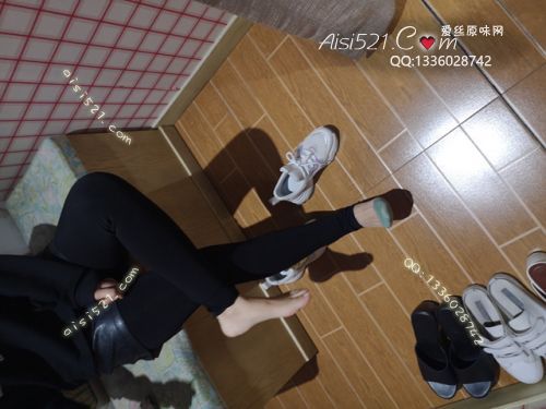 原味丝袜|袜类,臭短丝袜,致命臭(此活动MM随机,不能指定)——2019年10月份顾客订购(导购36卡通丝)现收足底实拍