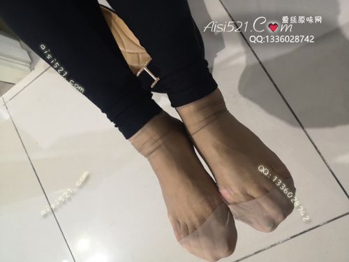 原味丝袜|袜类,臭短丝袜,致命臭(此活动MM随机,不能指定)——2019年12月份顾客订购(导购咖啡丝)现收足底实拍