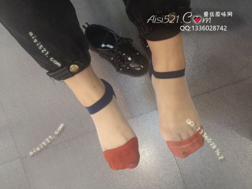 原味丝袜|袜类,臭短丝袜,致命臭(此活动MM随机,不能指定)——2019年末顾客订购(导购卡通丝)现收足底实拍