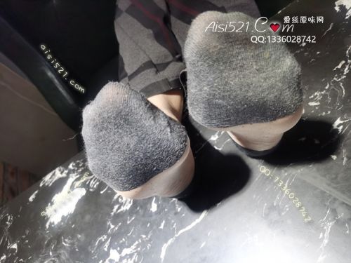 原味丝袜|袜类,臭短丝袜,致命臭(此活动MM随机,不能指定)——2020年10月份【买2增1活动期间】顾客订购(烤肉卡通丝)现收足底实拍