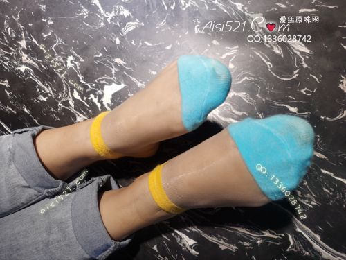 原味丝袜|袜类,臭短丝袜,致命臭(此活动MM随机,不能指定)——2020年10月份【买2增1活动期间】顾客订购(烤肉妹妹卡通丝)现收足底实拍