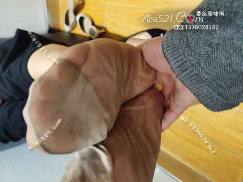 原味丝袜|袜类,臭短丝袜,致命臭(此活动MM随机,不能指定)——2020年10月份顾客订购(导购熟女咖啡丝)现收足底实拍