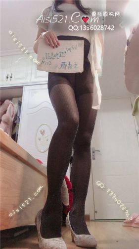 原味丝袜|袜类,臭连裤袜,银色荧光风琴竖纹连裤丝袜【变成一个任主人支配的奴隶,一条G(或者干脆成为主人的马桶)】