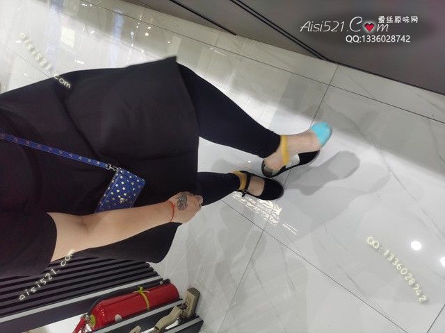 原味丝袜|袜类,臭短丝袜,爱丽丝(此活动可指定MM,但袜类随机)——2021年06月份顾客预订奢02卡通丝